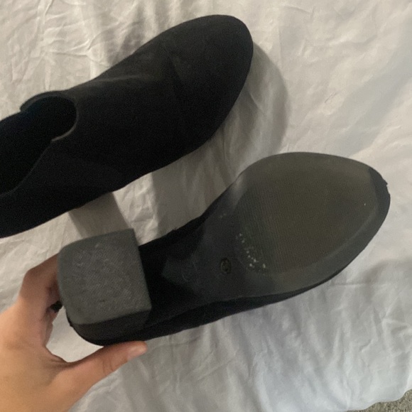 Black High heel boot - Picture 5 of 7